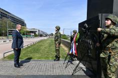 Положени венци на Споменик пилотима браниоцима Београда