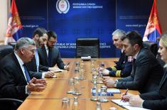 Meeting of Defence Minister with Chief Prosecutor of Specialist Prosecutor s Office for Kosovo