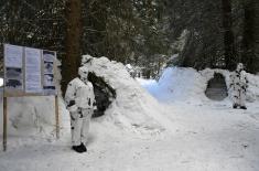 Minister Vulin at the training of the cadets of the Military Academy in winter conditions: After 20 years new equipment and training in Nordic skiing