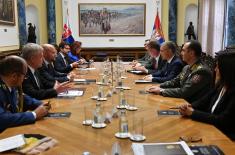 Slovak Minister of Defence Naď visits Serbia