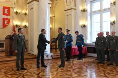 Minister Vulin: The Serbian Armed Forces takes care of its members