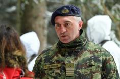 Minister Vulin at the training of the cadets of the Military Academy in winter conditions: After 20 years new equipment and training in Nordic skiing