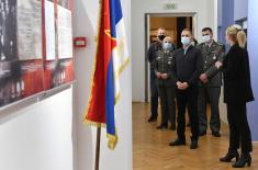 Minister Stefanović visits exhibition “War Image of Serbia in Second World War, 1941-1945“ in Central Military Club