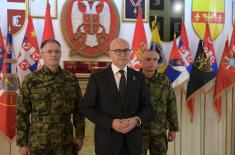 Minister Vučević visits Army Command in Niš