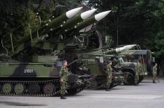 Minister Stefanović attends ceremony marking AD Artillery and Missile Units Day