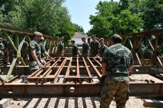 Chief of General Staff Visited Units of the Serbian Armed Forces which Provide Assistance to Population of Blace and Prokuplje