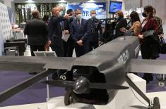 Minister Stefanović visits International Defence and Security Exhibition in Madrid