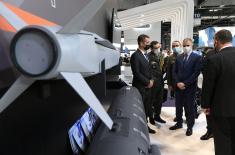 Minister Stefanović visits International Defence and Security Exhibition in Madrid