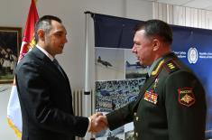 Minister Vulin meets Western Military District Commander General Zhuravlyov