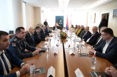 Председник Владе и министар одбране обишли „Први партизан“ у Ужицу и „Ваљаоницу бакра Севојно“