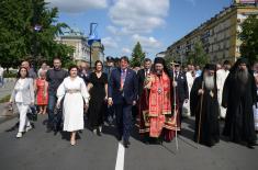 Министар Гашић учествовао у Видовданској литији