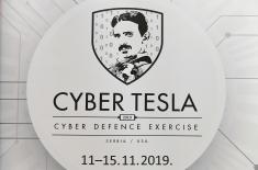  Министар Вулин обишао учеснике вежбе „Cyber Tesla 2019”