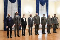 Minister Stefanović presents annual awards