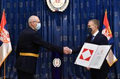 Minister Stefanović presents annual awards