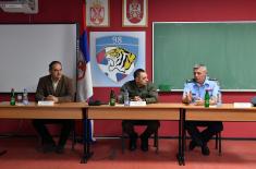 Minister Vulin visits works at the military-civilian airport “Morava”