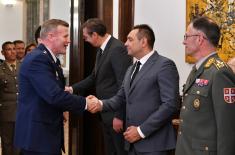 Sastanak predsednika Vučića sa vrhovnim komandantom Savezničkih snaga za Evropu generalom Voltersom