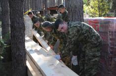 Уручена донација власницима објеката оштећених у пожару у викенд насељу Винци