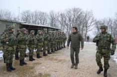 Министар Гашић у Копненој зони безбедности 