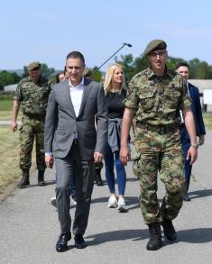 Minister Stefanović on set of “Soldier for a Day“