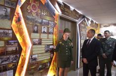 Ministar Vulin posetio Vojnu akademiju Belorusije i Hram „Svih svetih“ u Minsku