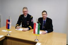 Intenziviranje saradnje u oblasti odbrane sa Mađarskom  