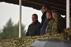 President of the Republic visits SAF units in Niš garrison