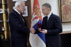 Minister Stefanović Received the Cross of Vozhd Đorđe Stratimirović