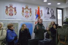 Породице погинулих припадника Војске обишле Гарнизон Краљево