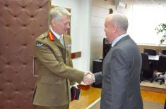 Enhancing cooperation with the United Kingdom