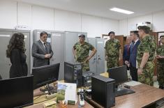 Министар Гашић обишао Центар Министарства одбране у Краљеву 