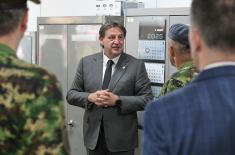 Министар Гашић обишао Центар Министарства одбране у Краљеву 