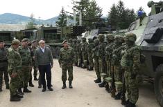 Министар Вучевић обишао део задејствованих снага Војске Србије