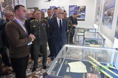 Министар Вучевић присуствовао обележавању Дана РВ и ПВО