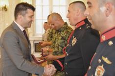 Medallions of the Ministry of Defence for the Members Who Excelled in Rescue Missions