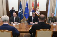 Meeting between President Vučić and JFC Naples Commander