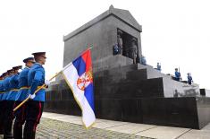 Minister Vučević lays wreath at Monument to Unknown Hero on Mt. Avala to mark Victory Day