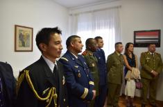 Министар Вулин доделио спомен медаљe италијанским генералима