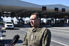 Minister Vulin at the Batrovci Border Crossing: The Serbian Armed Forces carry out all tasks in the state of emergency