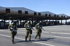 Minister Vulin at the Batrovci Border Crossing: The Serbian Armed Forces carry out all tasks in the state of emergency