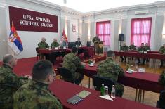 Minister Vučević visits 1st Army Brigade