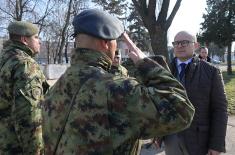 Minister Vučević visits 1st Army Brigade