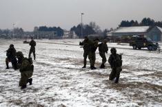 Military police officers undergo close protection training