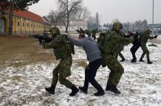 Military police officers undergo close protection training