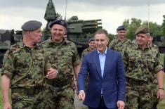 Minister Stefanović visits 250th Air Defence Missile Brigade