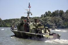 River Flotilla’s drills on Tisza River near Titel