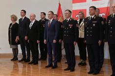 Minister Stefanović presents decorations to members of Ministry of Defence and Serbian Armed Forces