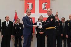 Minister Stefanović presents decorations to members of Ministry of Defence and Serbian Armed Forces