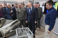 Minister Vučević opens exhibition “Serbia Remembers – 25th Anniversary of Defence of Fatherland against NATO Aggression” in Military Museum