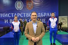 Министар Стефановић обишао штанд Министарства одбране и Војске Србије на „Белфису 2022“