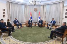 Minister Vučević meets representatives of Union of Montenegrin Students studying in Serbia